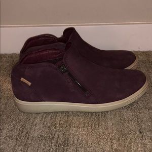 Ecco Soft 7 Low Cut Zip Bootie Sneakers